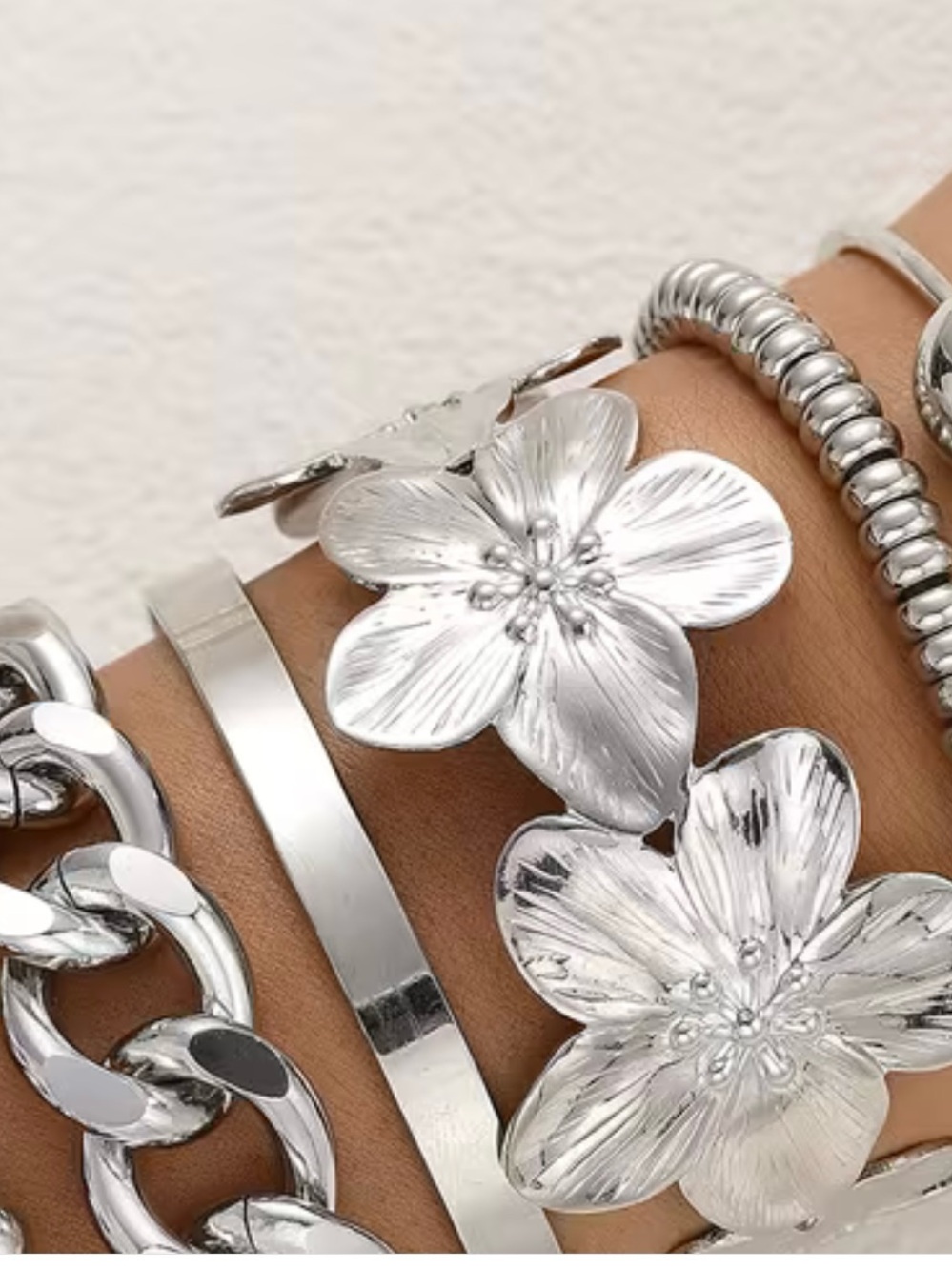 🩶 NEW 5 Bracelet Silver Flower Statement Bracelet Stack 🩶 - Picture 10 of 11